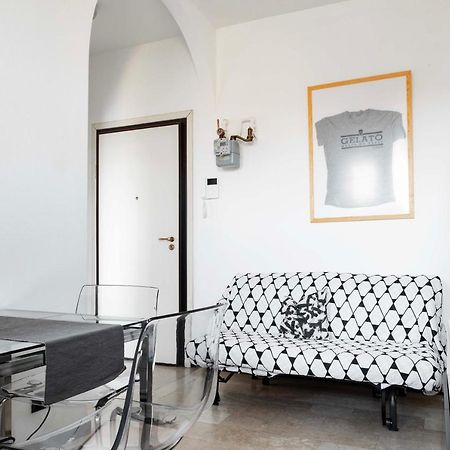 Apartamento Luvi - Alzaia Naviglio Pavese Milán Exterior foto