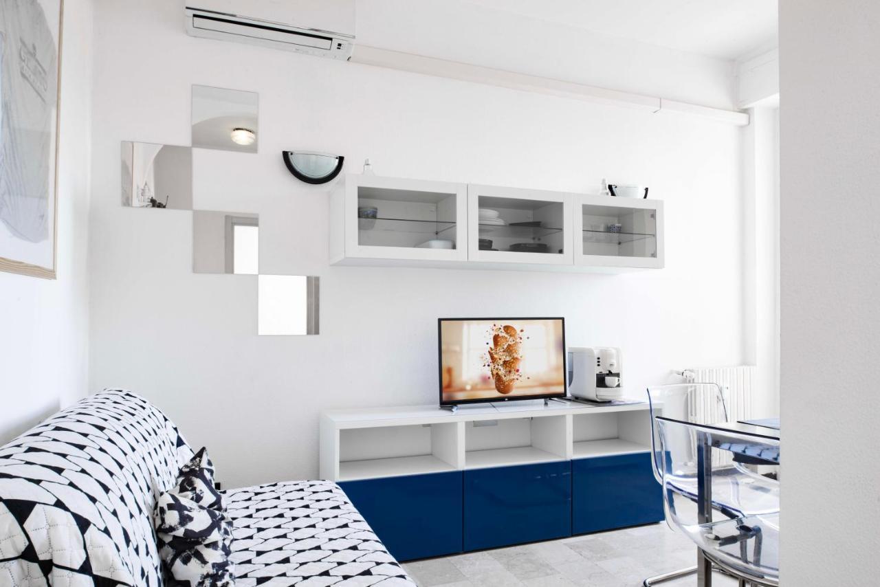 Apartamento Luvi - Alzaia Naviglio Pavese Milán Exterior foto
